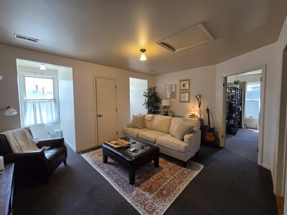 963 W Ann Arbor Trail #18b Plymouth, MI 48170