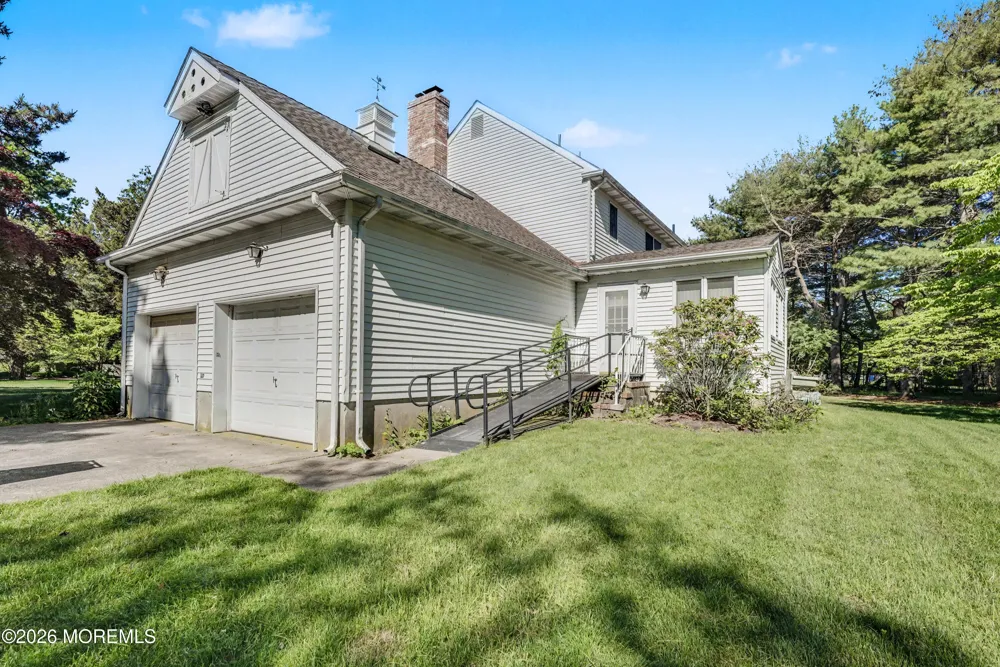 150 Dugan Lane Toms River, NJ 08753