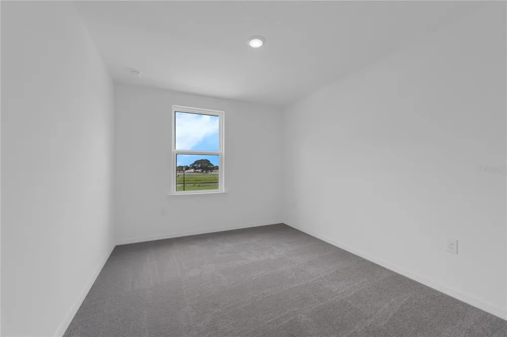906 CASTLEFORD AVENUE Palm Bay, FL 32905