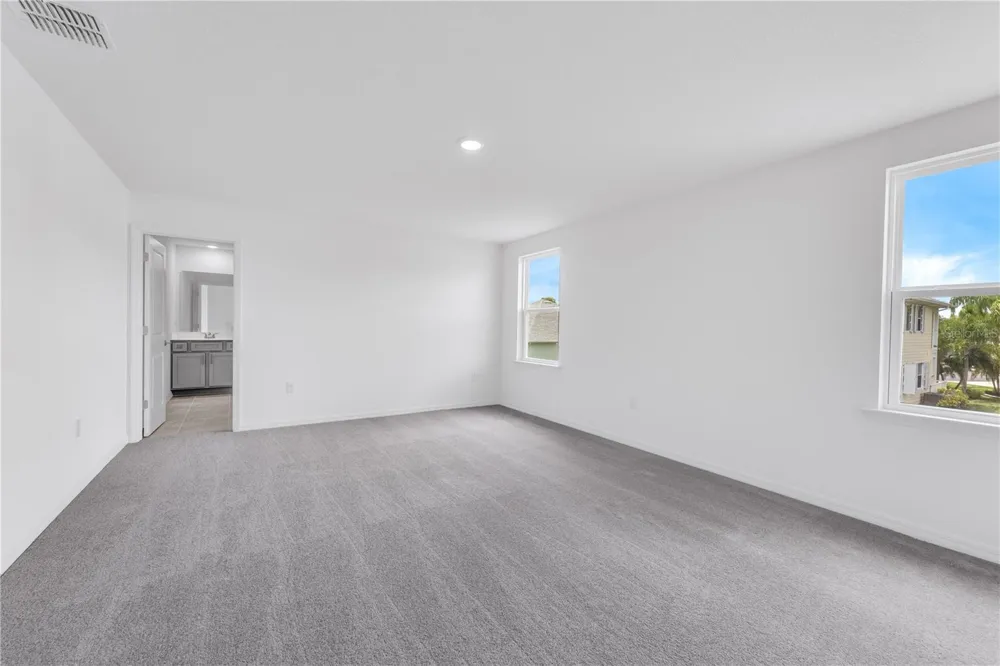 906 CASTLEFORD AVENUE Palm Bay, FL 32905