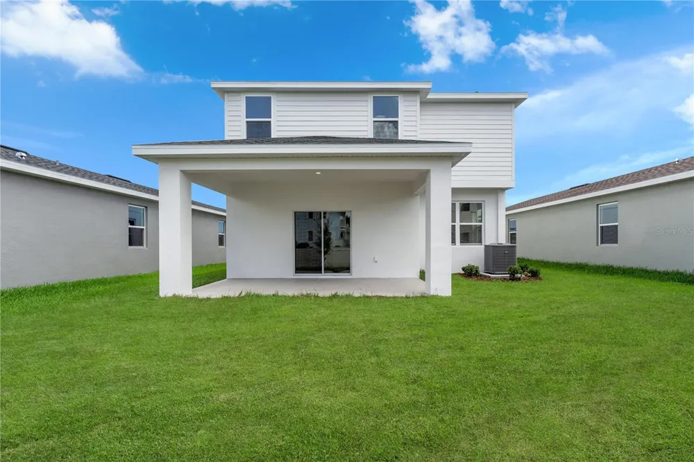 906 CASTLEFORD AVENUE Palm Bay, FL 32905
