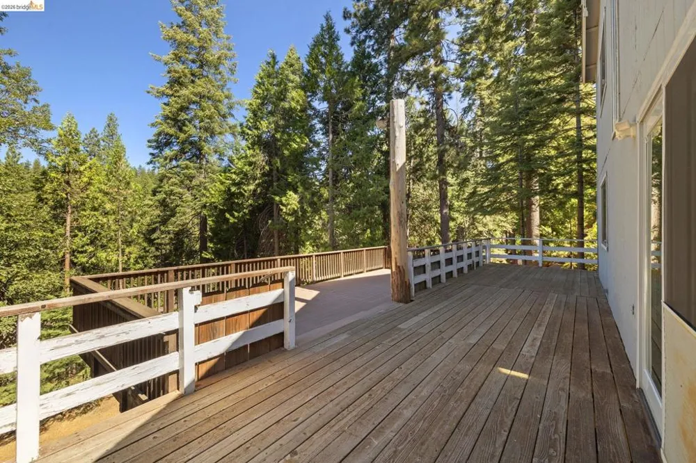 24018 Tuyu Mi Wuk Village, CA 95346