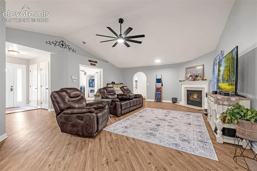1412 Redwood Court Canon City, CO 81212