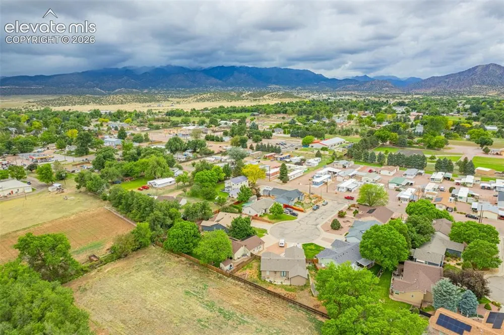 1412 Redwood Court Canon City, CO 81212