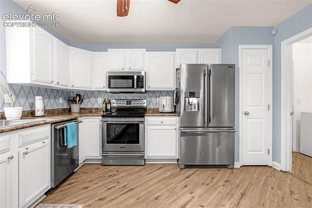 1412 Redwood Court Canon City, CO 81212
