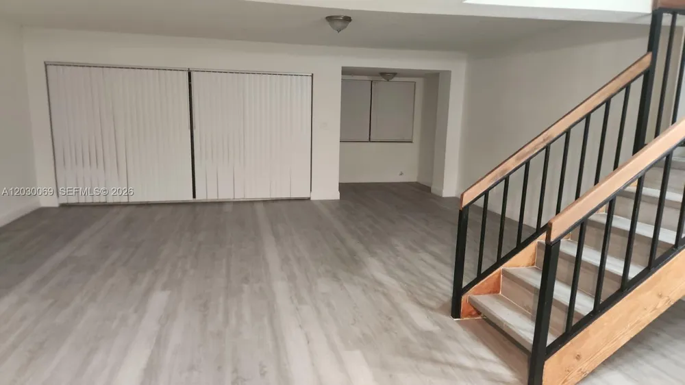 1817 NW 58th Ave #22 Lauderhill, FL 33313