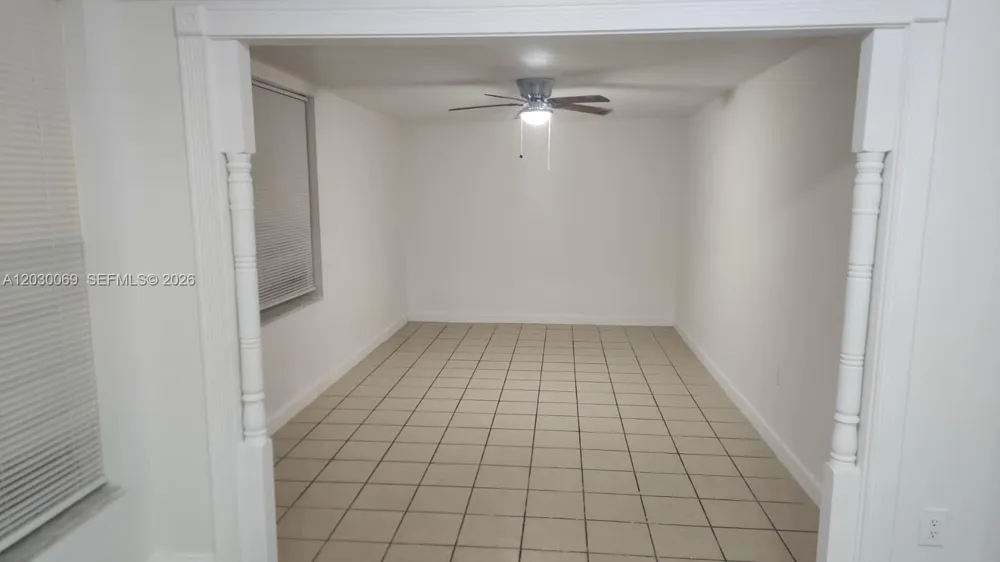 1817 NW 58th Ave #22 Lauderhill, FL 33313