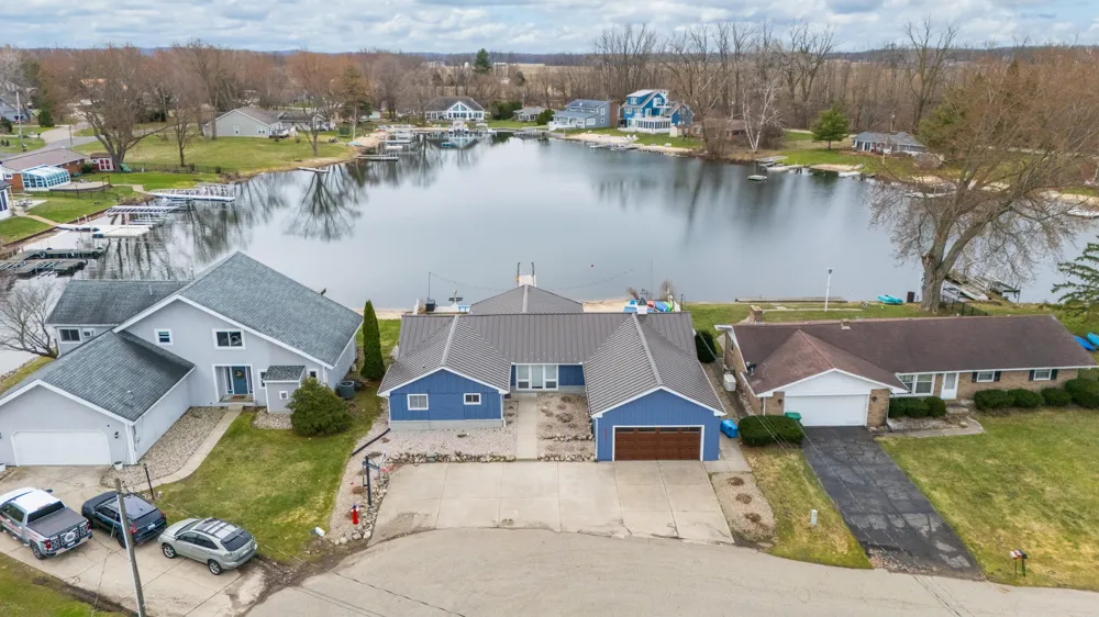 21557 Lake Street Cassopolis, MI 49031