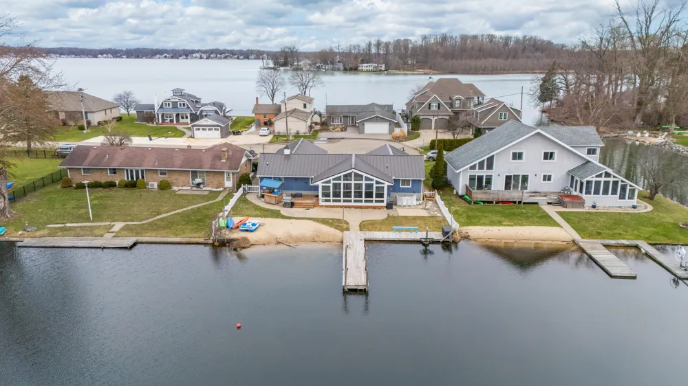 21557 Lake Street Cassopolis, MI 49031