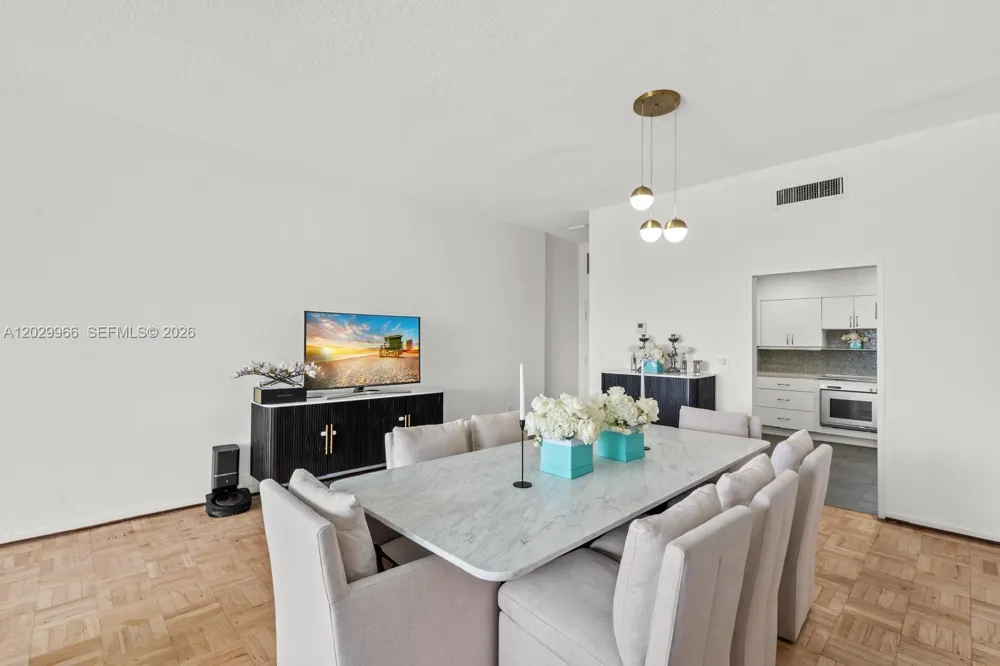 9341 E Bay Harbor Dr #PH-B Bay Harbor Islands, FL 33154