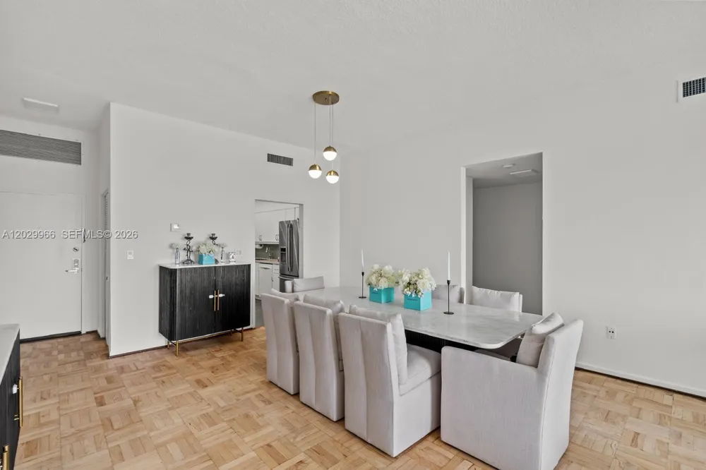 9341 E Bay Harbor Dr #PH-B Bay Harbor Islands, FL 33154