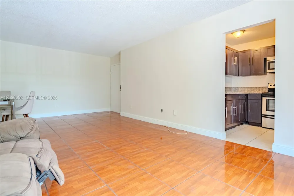 482 NW 165th St Rd #A-201 Miami, FL 33169