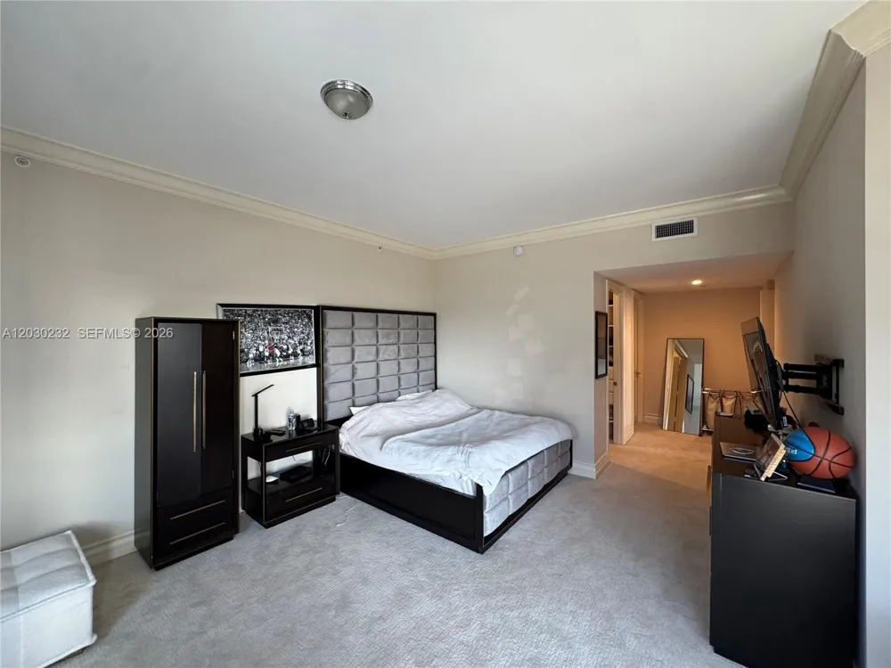 10225 Collins Ave #503 Bal Harbour, FL 33154