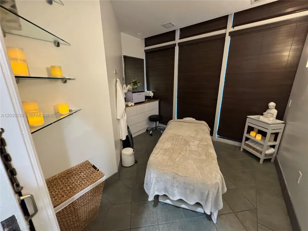 10225 Collins Ave #503 Bal Harbour, FL 33154