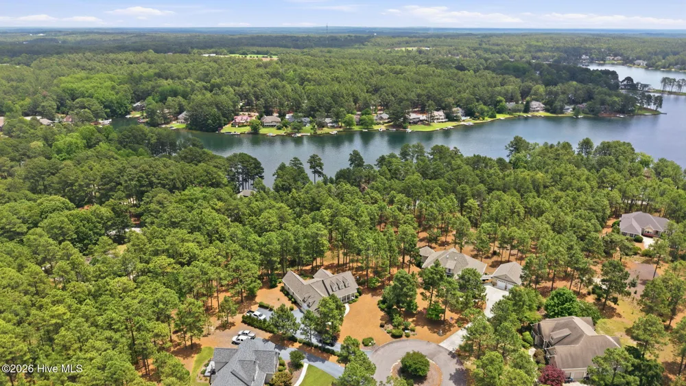 128 Vanore Road West End, NC 27376
