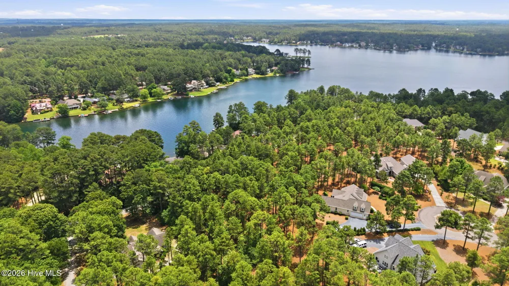 128 Vanore Road West End, NC 27376
