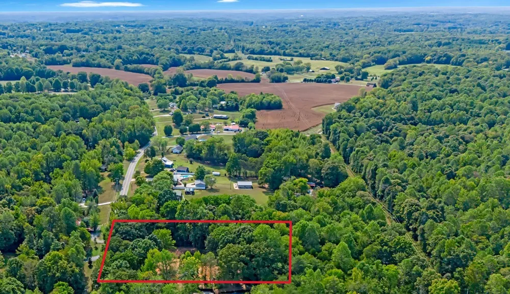 3048 Sweethome Rd Chapmansboro, TN 37035
