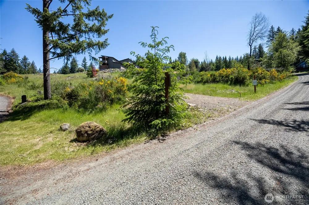 113 Hellem Drive Packwood, WA 98361