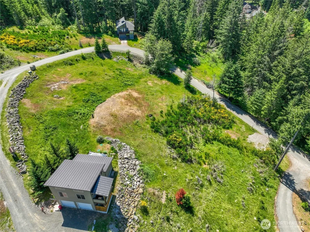 113 Hellem Drive Packwood, WA 98361