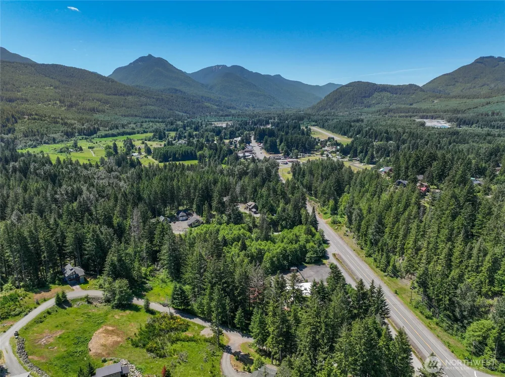 113 Hellem Drive Packwood, WA 98361