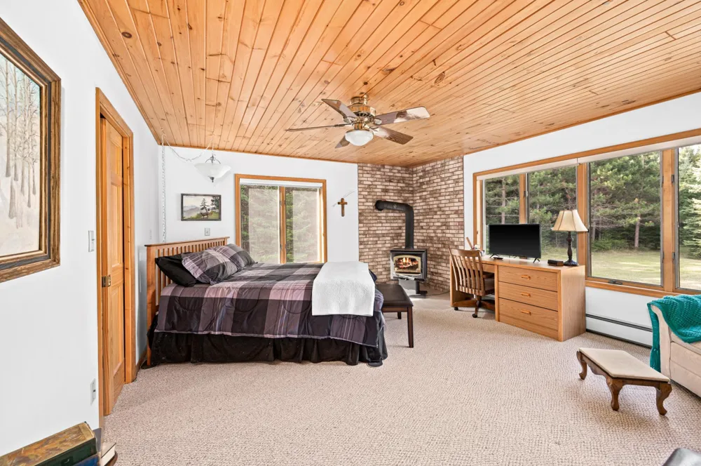 51301 Pine Point Road Bigfork, MN 56628