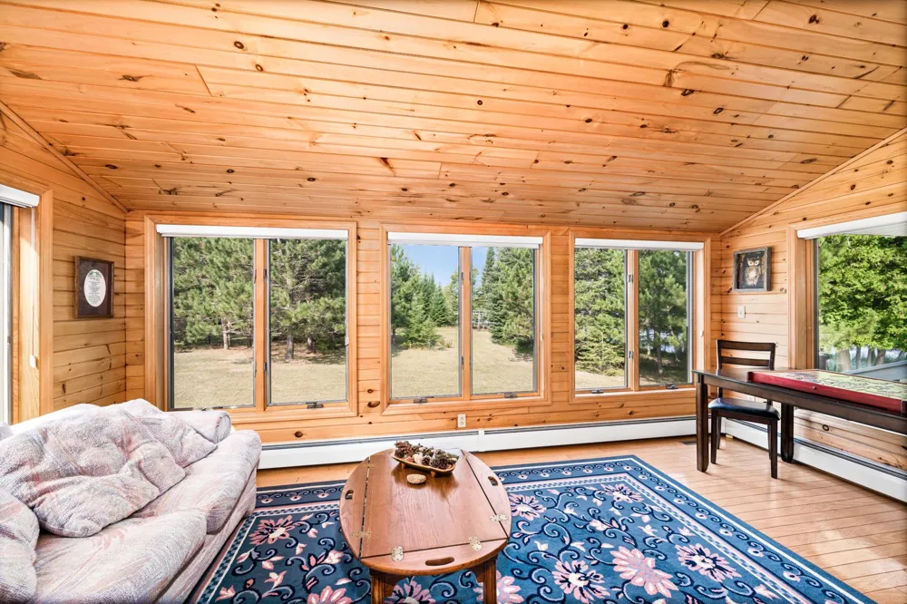 51301 Pine Point Road Bigfork, MN 56628
