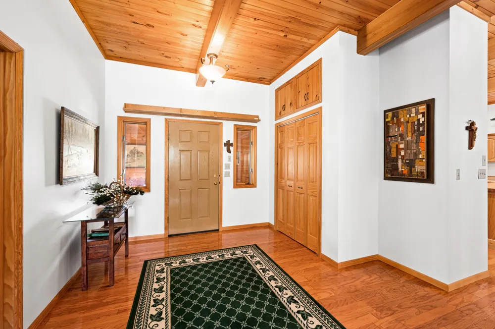 51301 Pine Point Road Bigfork, MN 56628