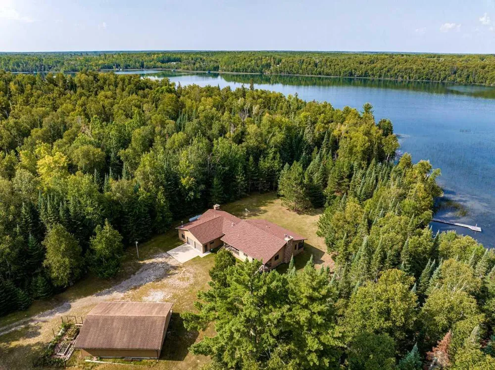 51301 Pine Point Road Bigfork, MN 56628