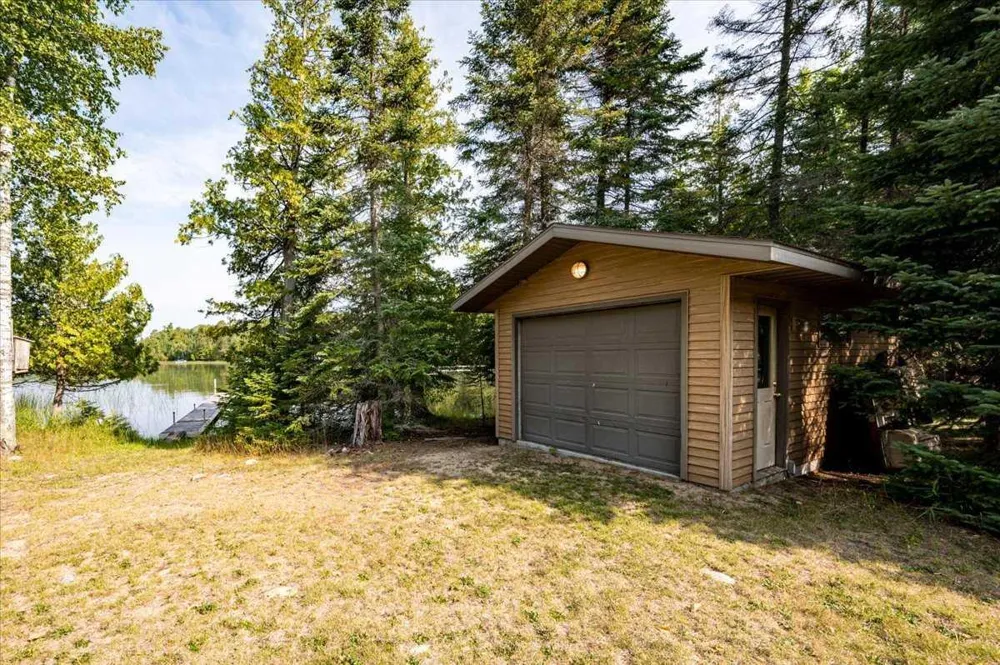 51301 Pine Point Road Bigfork, MN 56628