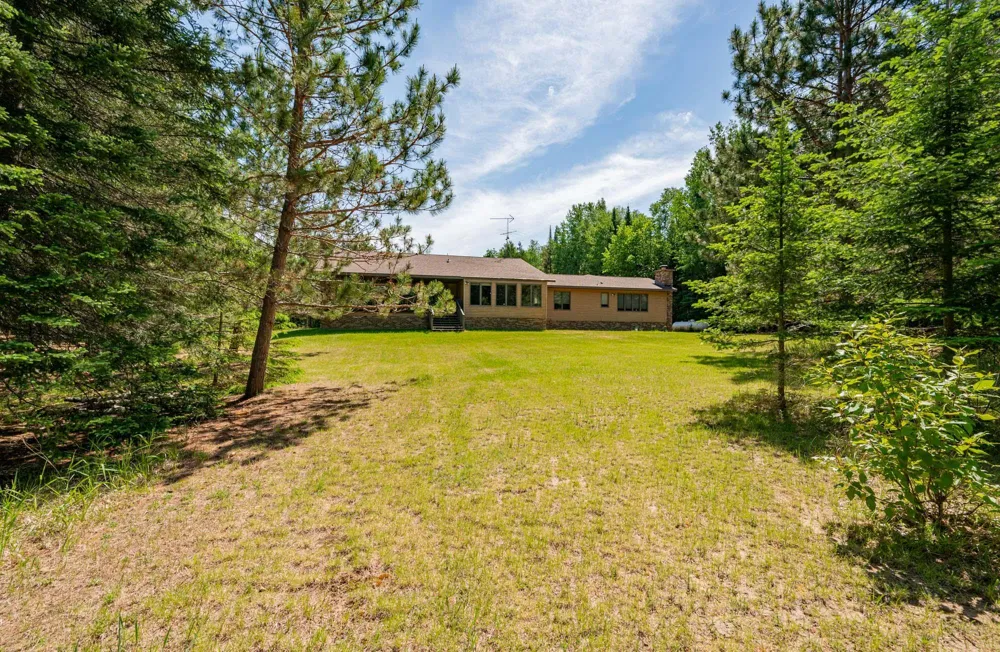 51301 Pine Point Road Bigfork, MN 56628