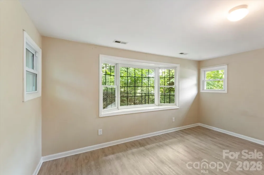 407 W Main Street Brevard, NC 28712