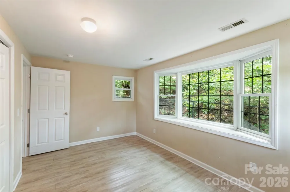 407 W Main Street Brevard, NC 28712
