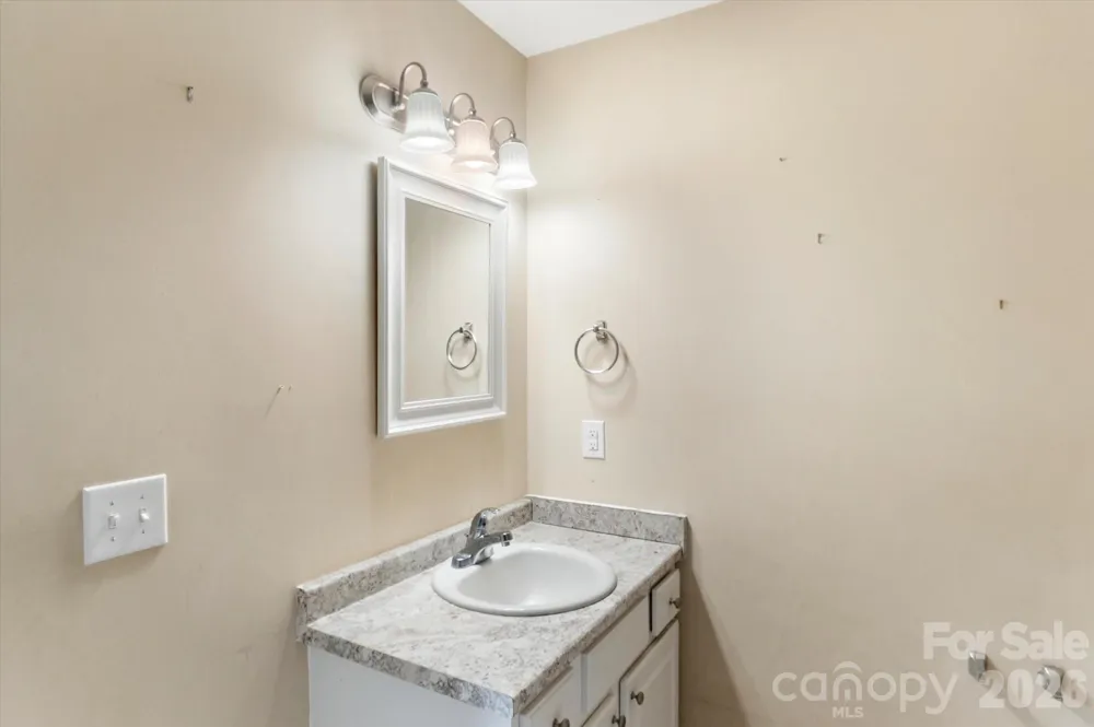 407 W Main Street Brevard, NC 28712