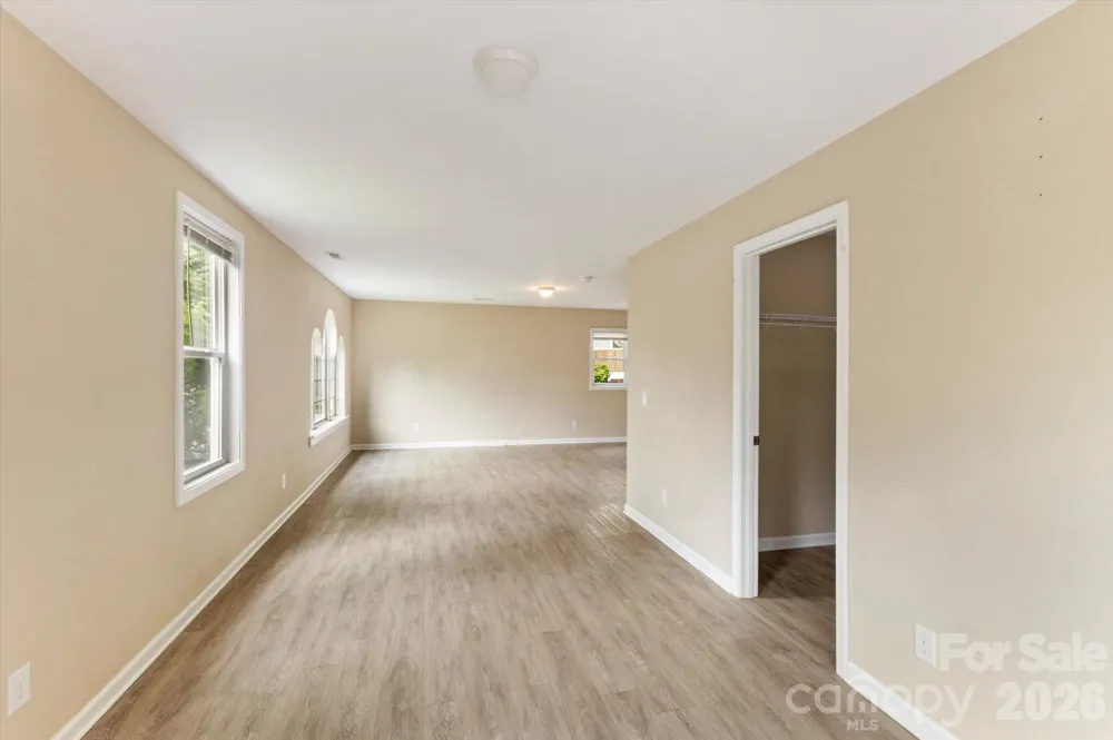 407 W Main Street Brevard, NC 28712