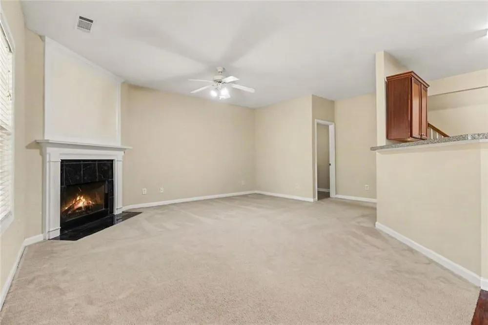372 Creek Manor Suwanee, GA 30024
