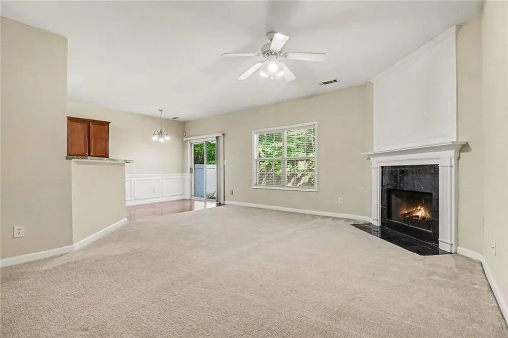 372 Creek Manor Suwanee, GA 30024