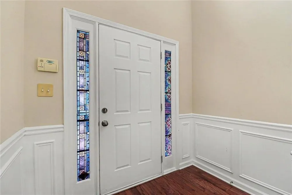 372 Creek Manor Suwanee, GA 30024