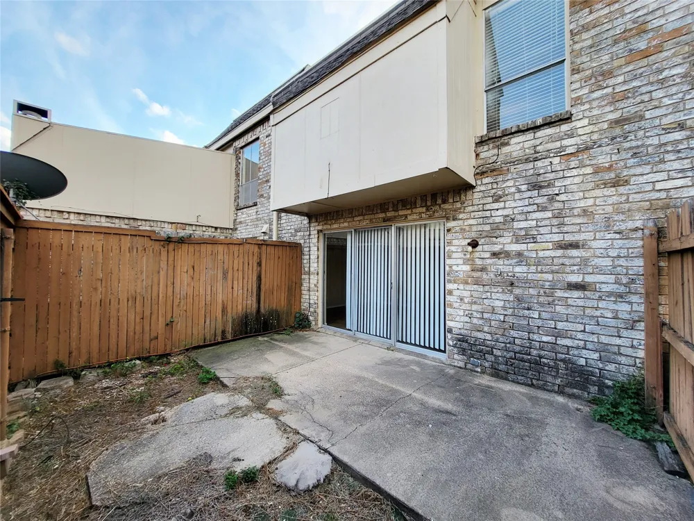 220 Village North Drive Richardson, TX 75081