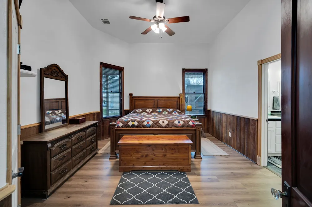 312 W 8th Street Ferris, TX 75125
