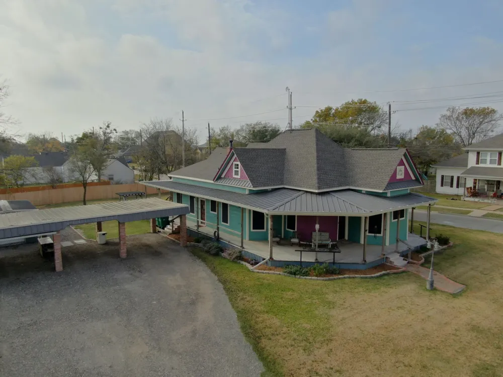 312 W 8th Street Ferris, TX 75125