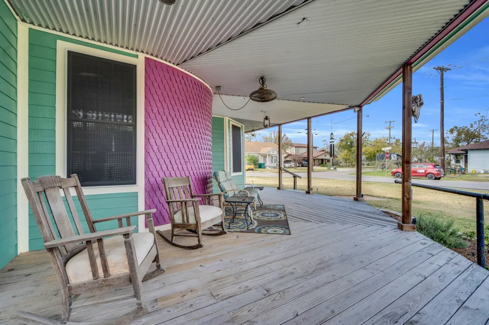 312 W 8th Street Ferris, TX 75125