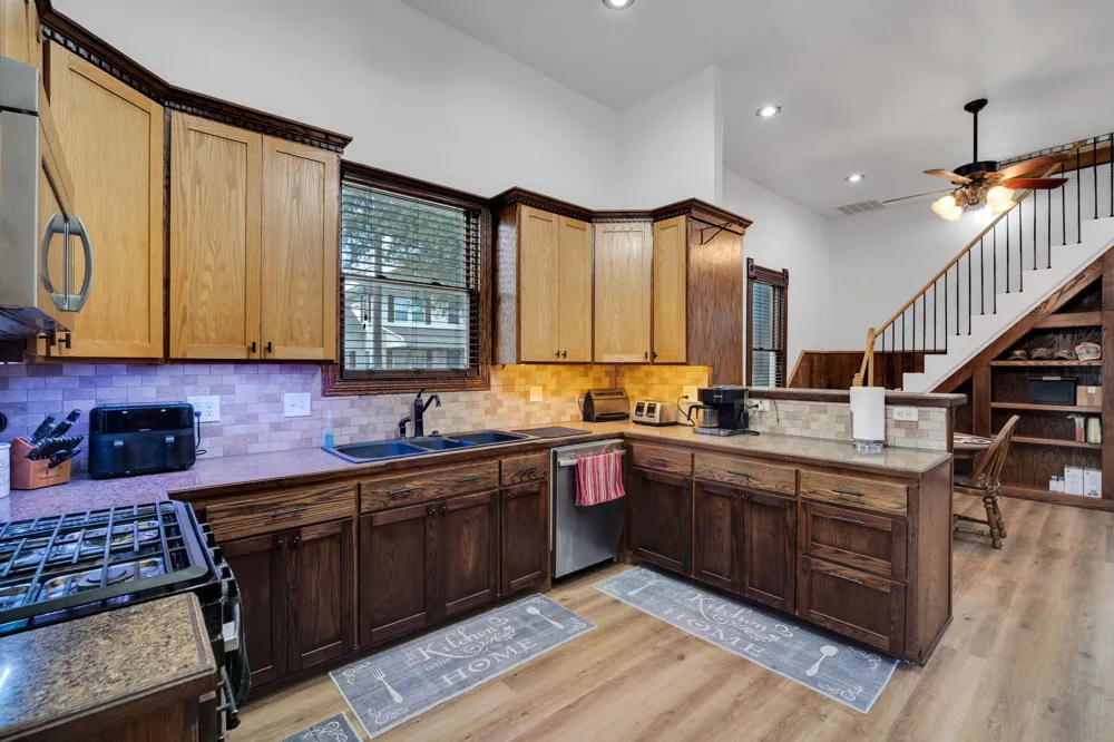 312 W 8th Street Ferris, TX 75125