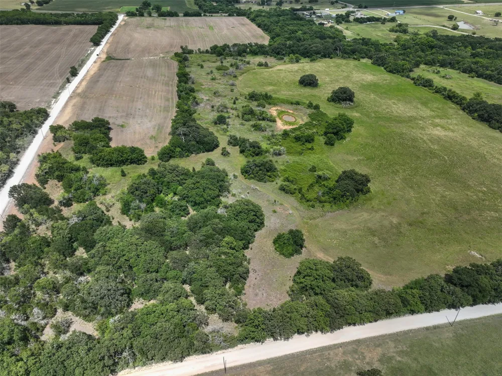HCR 1439 Covington, TX 76636