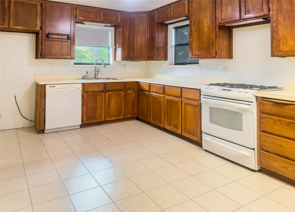 1102 NE 23rd Street Mineral Wells, TX 76067