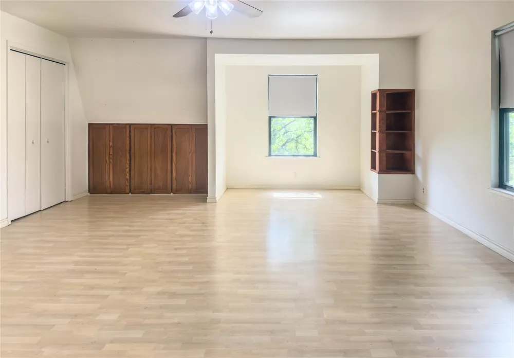 1102 NE 23rd Street Mineral Wells, TX 76067