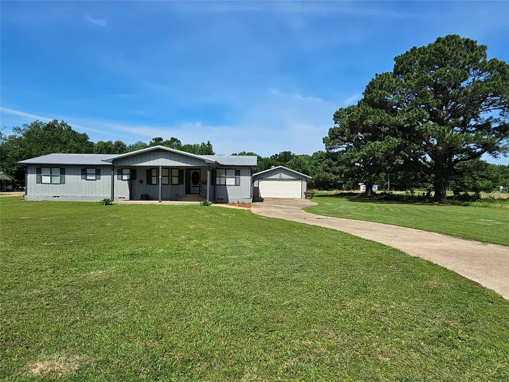 260 County Road 1885 Yantis, TX 75497