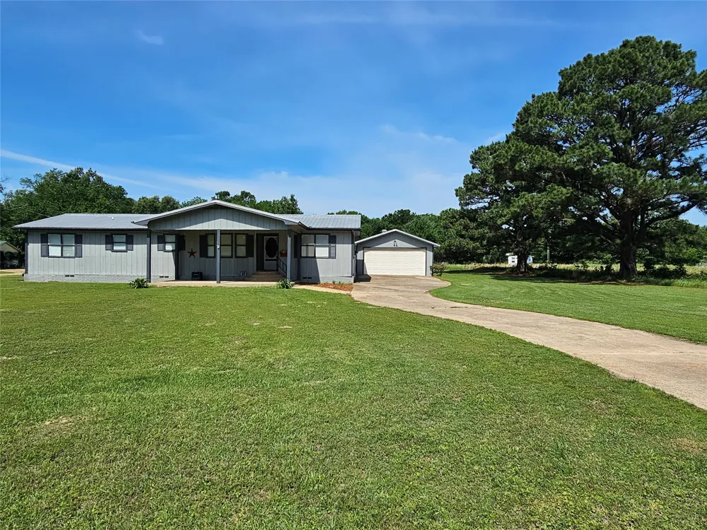 260 County Road 1885 Yantis, TX 75497