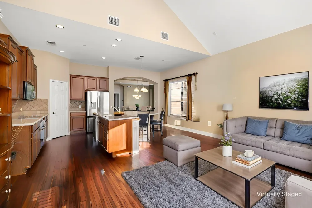 1912 Lantana Lane Irving, TX 75063