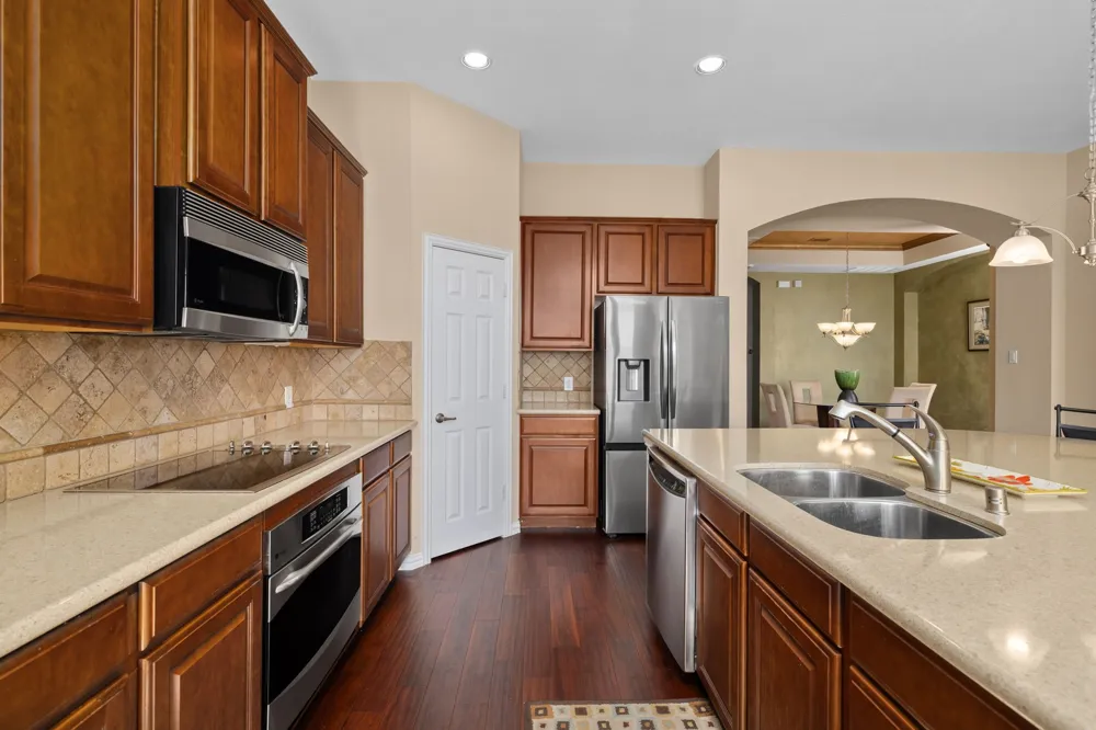 1912 Lantana Lane Irving, TX 75063