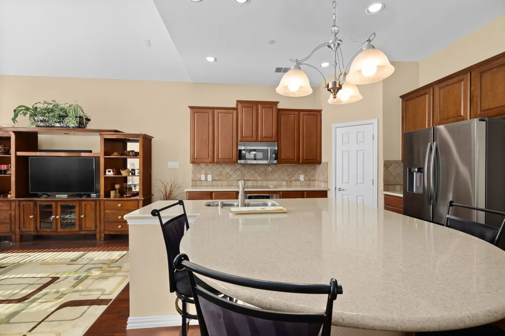 1912 Lantana Lane Irving, TX 75063